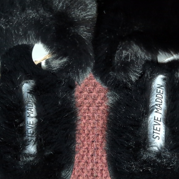Steve Madden Dreamer Black faux fur Slippers, size large ( 11" long),NEW IN BOX - Picture 3 of 5